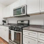 Amazing Downtown Views - 3 Minutes To Downtown!